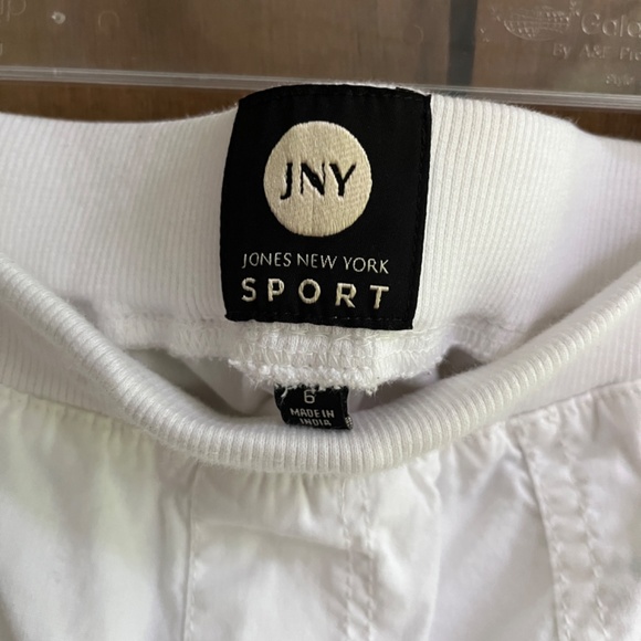 JNY JONES NEW YORK Sport Cargo Drawstring White Capri - Longer Shorts Cotton 6 - Picture 3 of 12